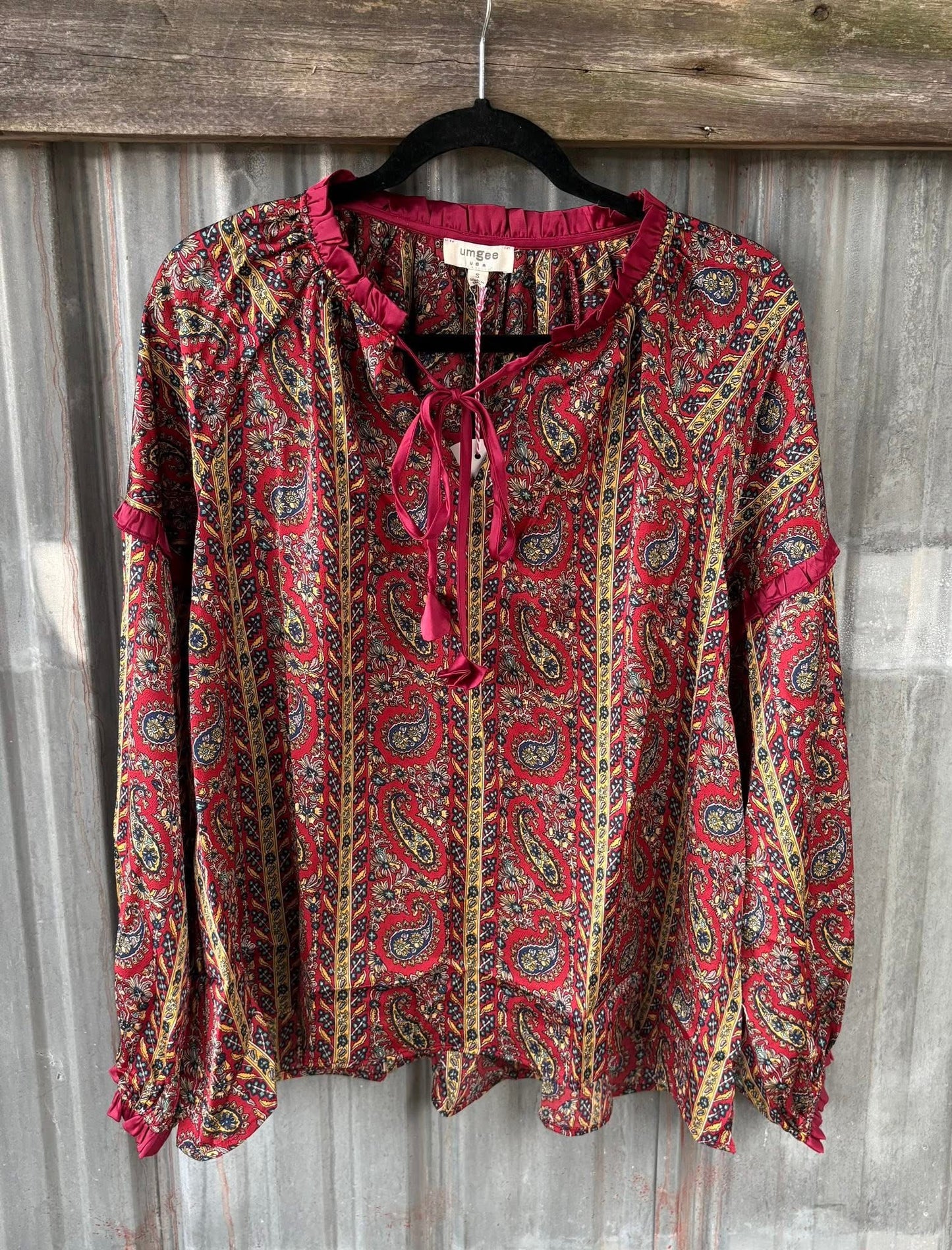 Paisley Top by UmGee
