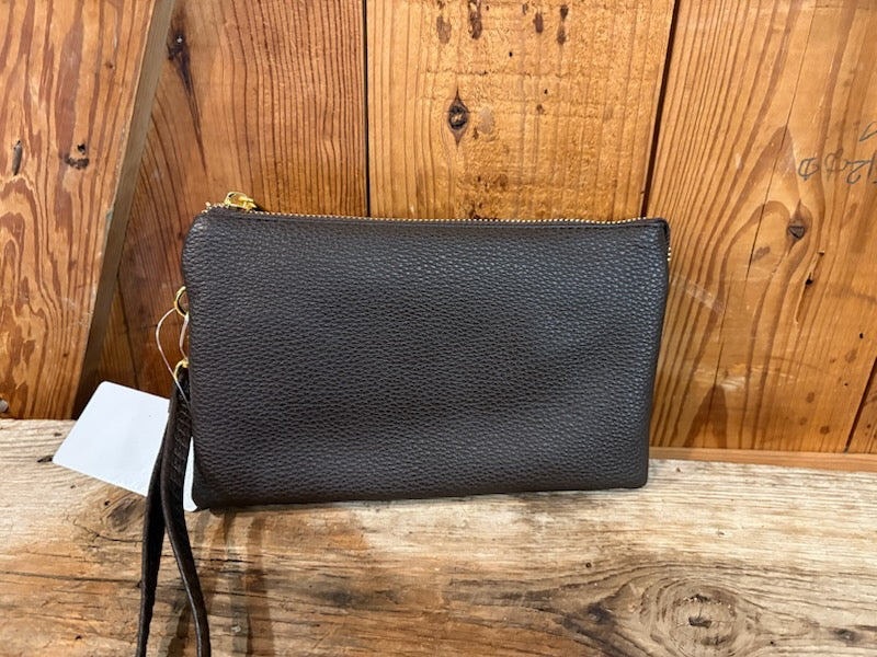 Our Favorite 3 compartment crossbody