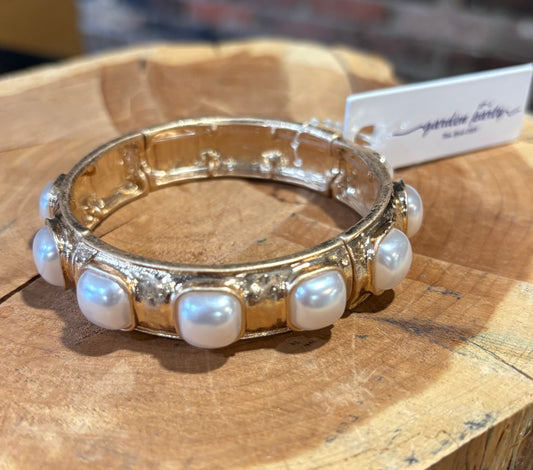 Chunky Pearl Stretch Bracelet