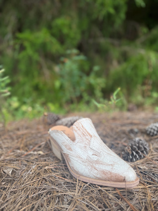 Hey Girl by Corkys “Saloon” Mule