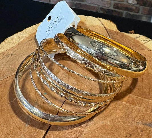 8 pc. Bangle Set in Gold
