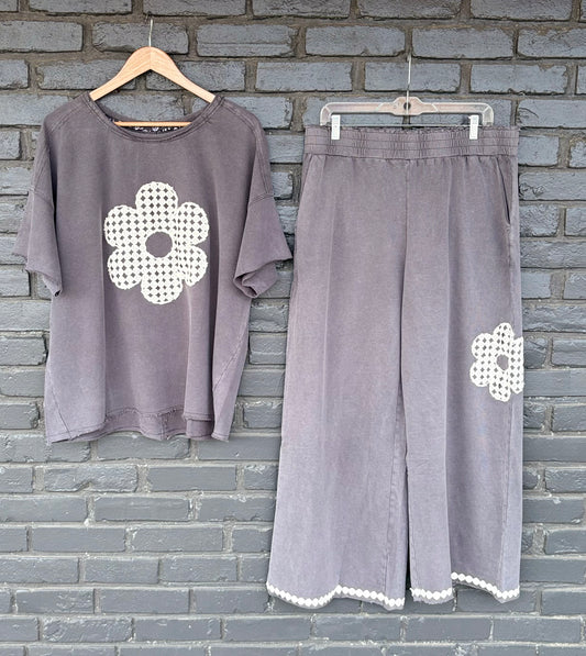 Vintage Daisy 2-piece set by UmGee