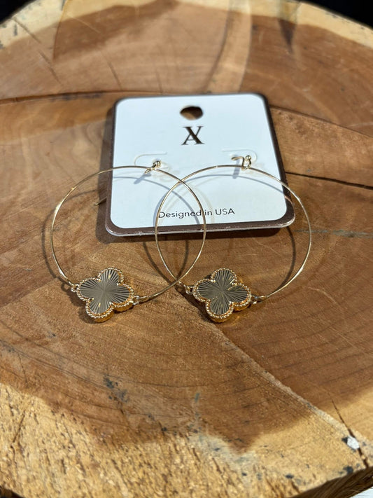 Gold Clover Circle Earrings