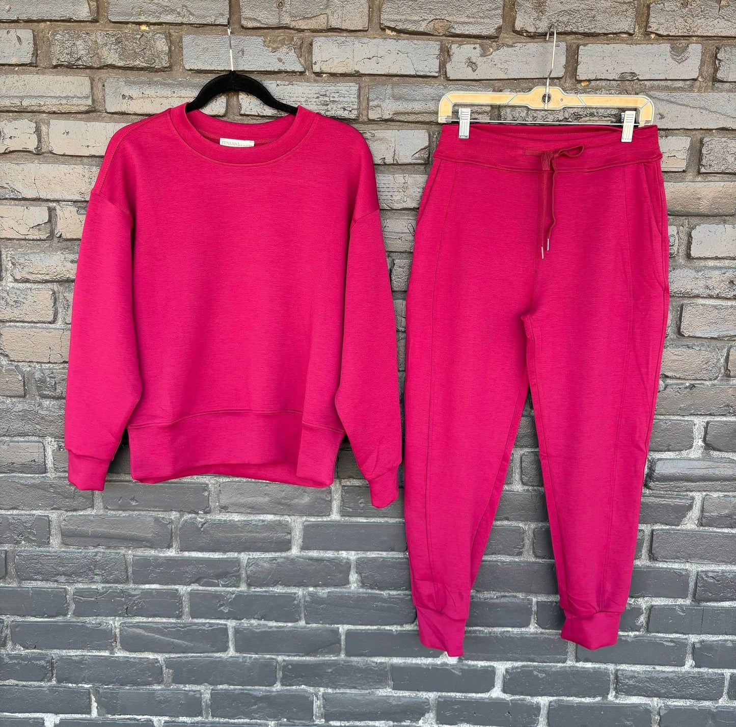 Laid Back 2 Piece Set