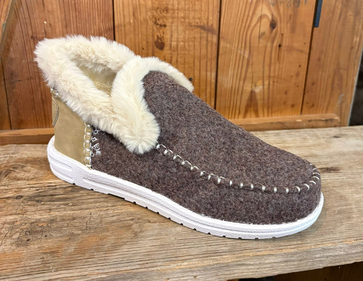 Indoor/Outdoor Slippers