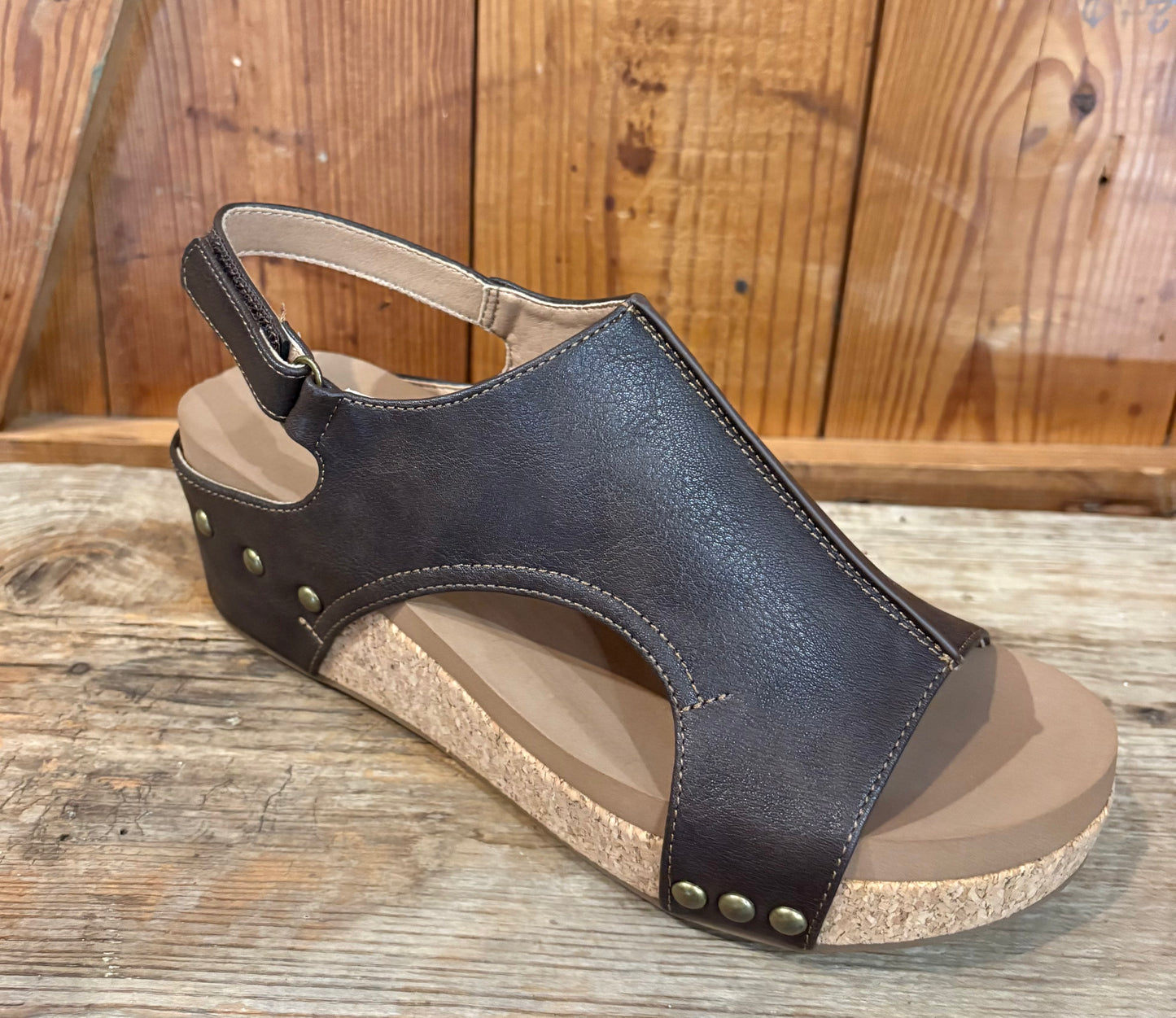 Corky’s Boutique Volta II