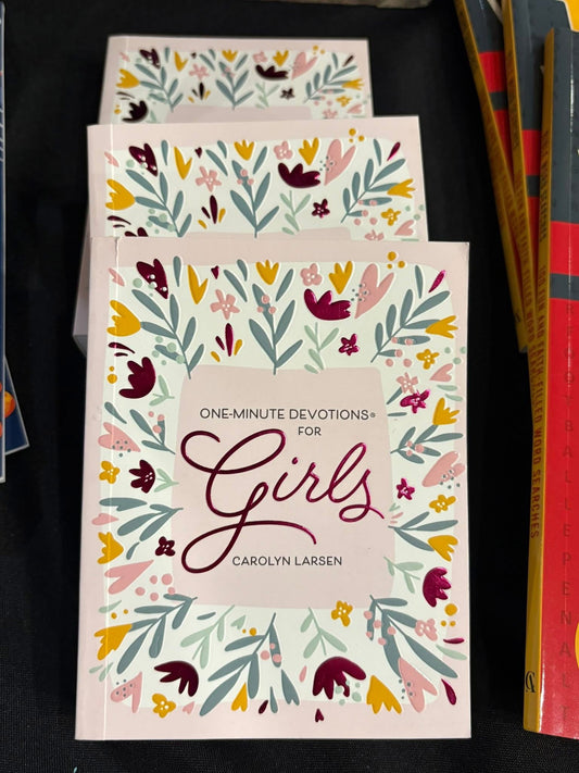 One Minute Devotions for Girls