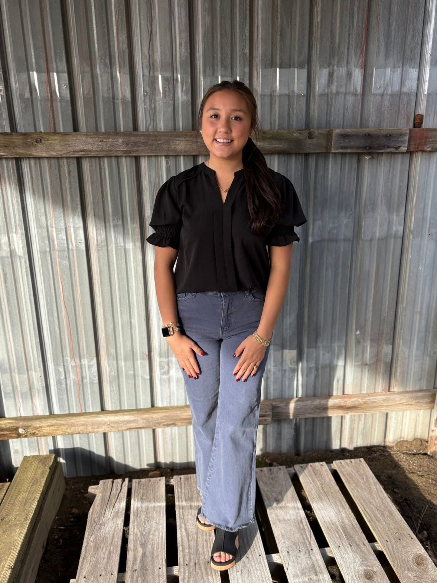 Zenana Frayed Straight Leg Jean