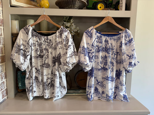 Once Upon a Toile Top by Umgee